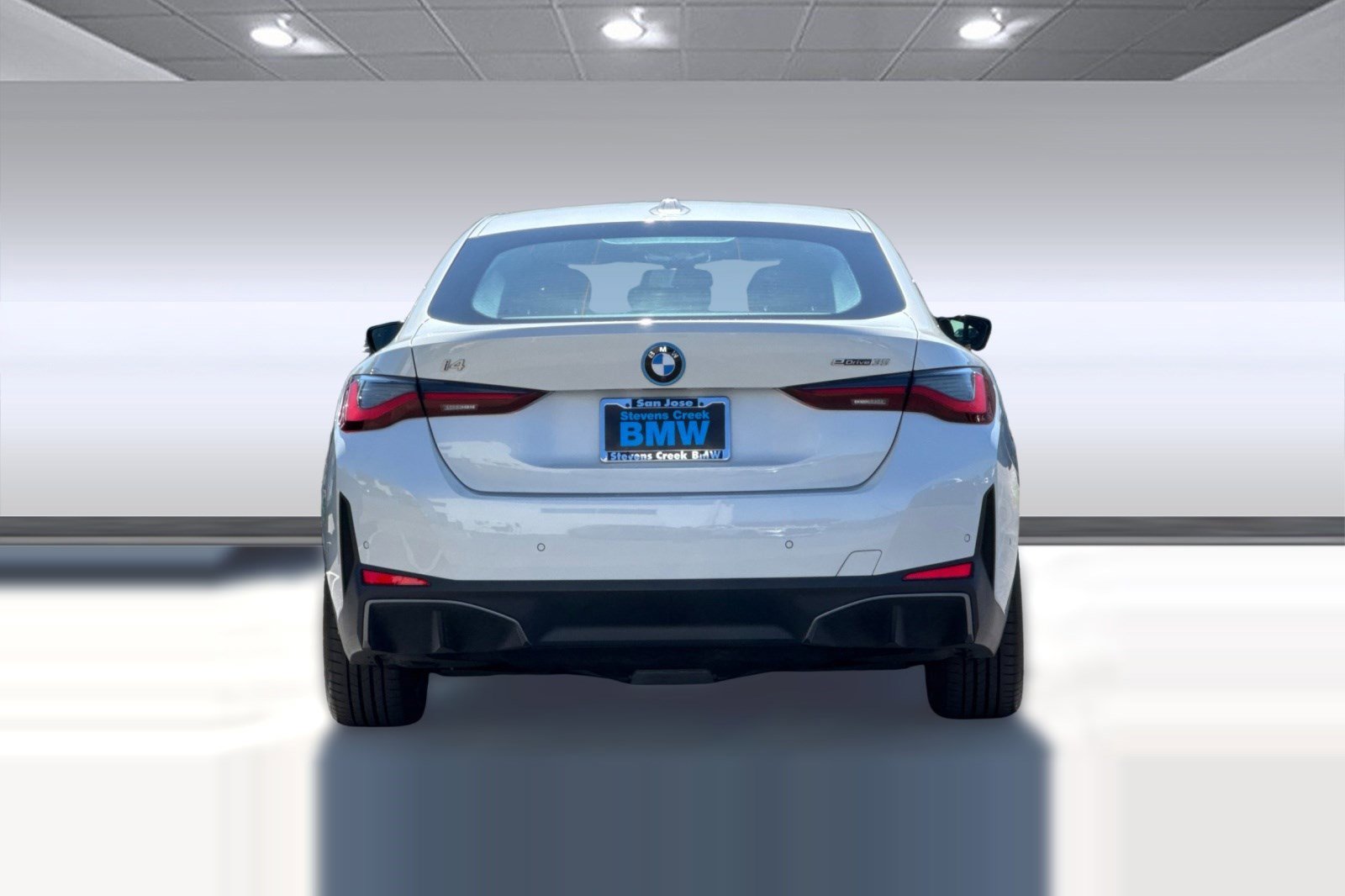 Certified 2023 BMW i4 eDrive35 w/ Premium Package RWD image 9