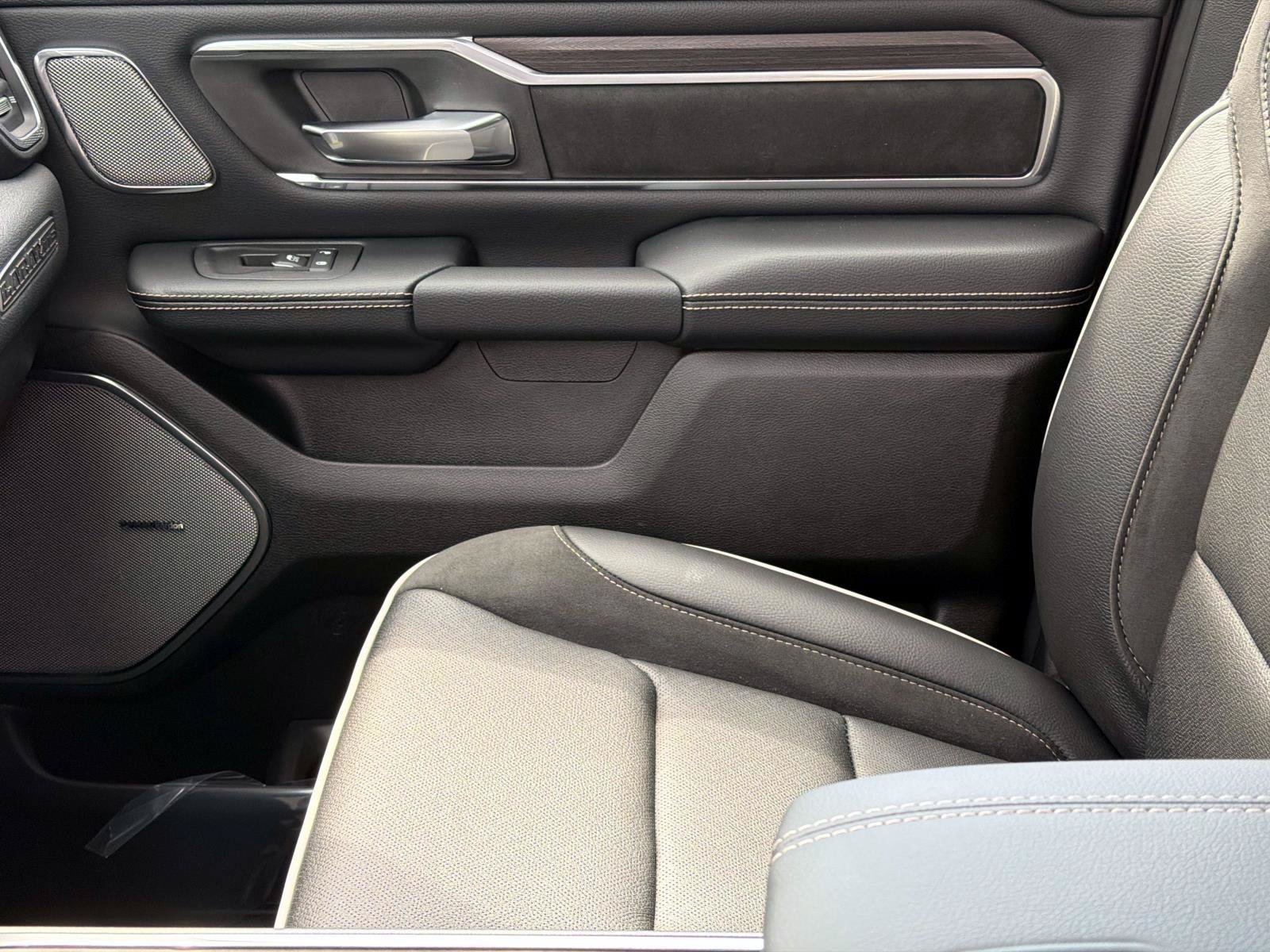 New 2026 RAM 1500 Laramie w/ Night Edition AWD/4WD image 17