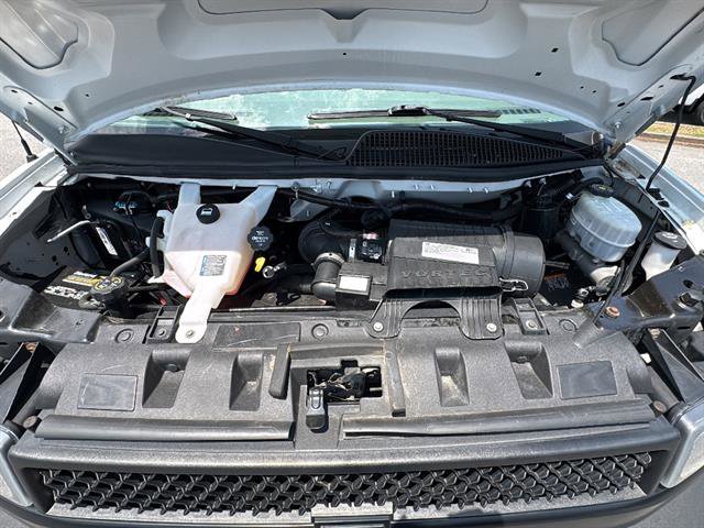 Used 2020 Chevrolet Express 2500 RWD image 23