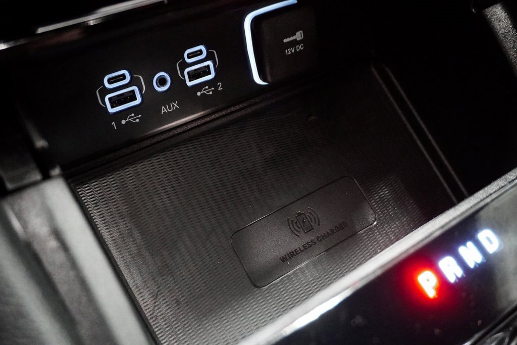 Certified 2025 Jeep Grand Cherokee Laredo w/ Luxury Tech Group I image 31