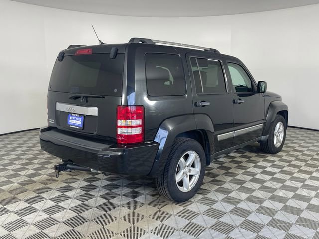 Used 2011 Jeep Liberty Limited AWD/4WD image 15
