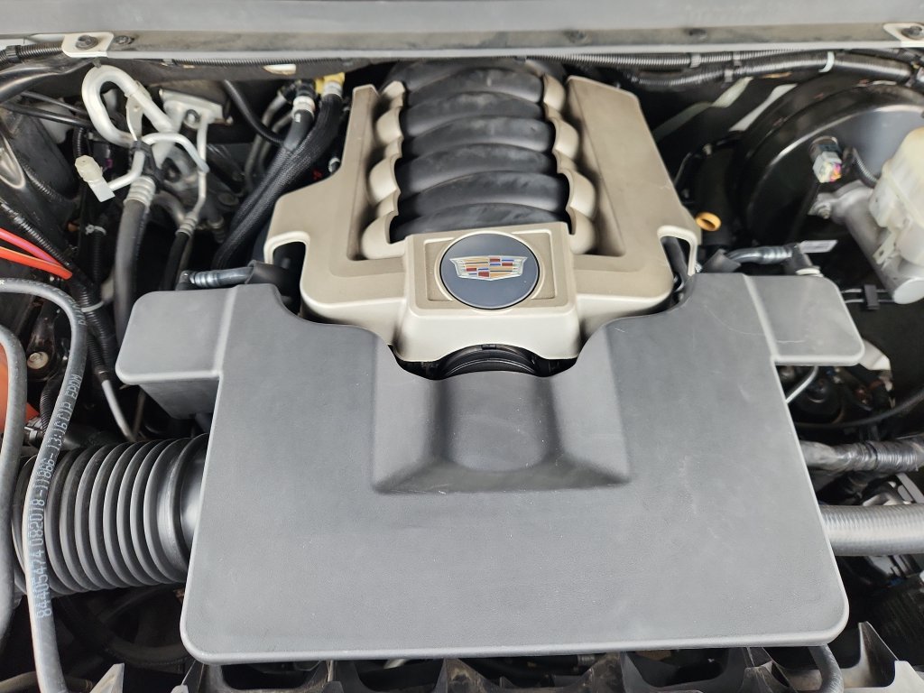 Used 2019 Cadillac Escalade Premium Luxury AWD/4WD image 15