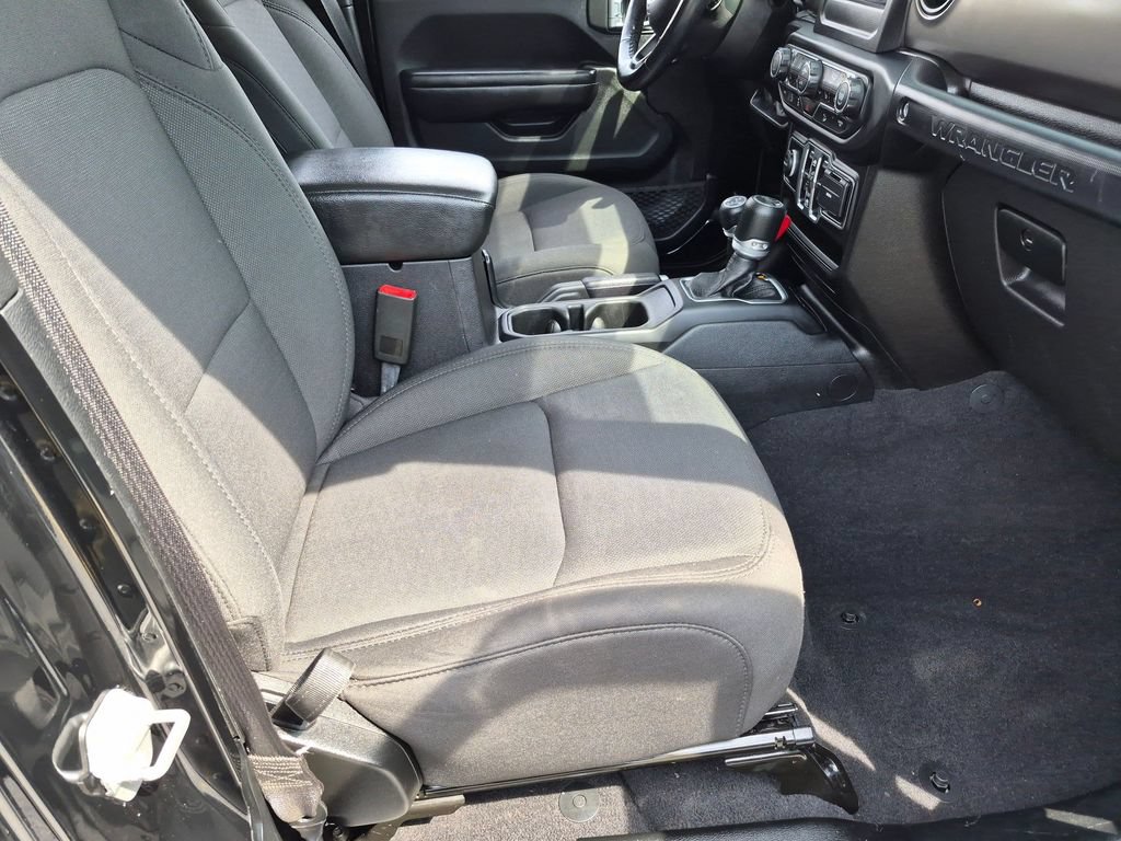 Used 2020 Jeep Wrangler Unlimited Sport S AWD/4WD image 26