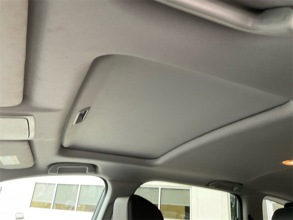 Used 2020 Honda CR-V Touring image 23