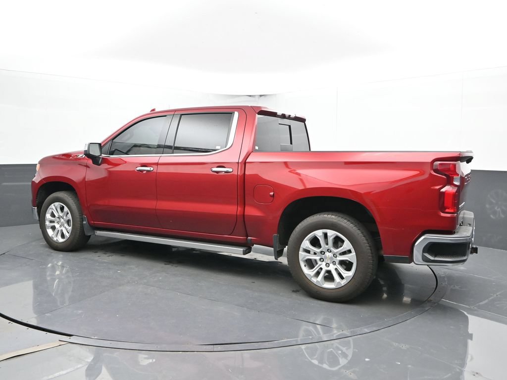 Used 2023 Chevrolet Silverado 1500 LTZ w/ Technology Package AWD/4WD image 10
