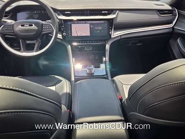 New 2026 Jeep Grand Cherokee L Limited w/ Limited Altitude Package RWD image 8