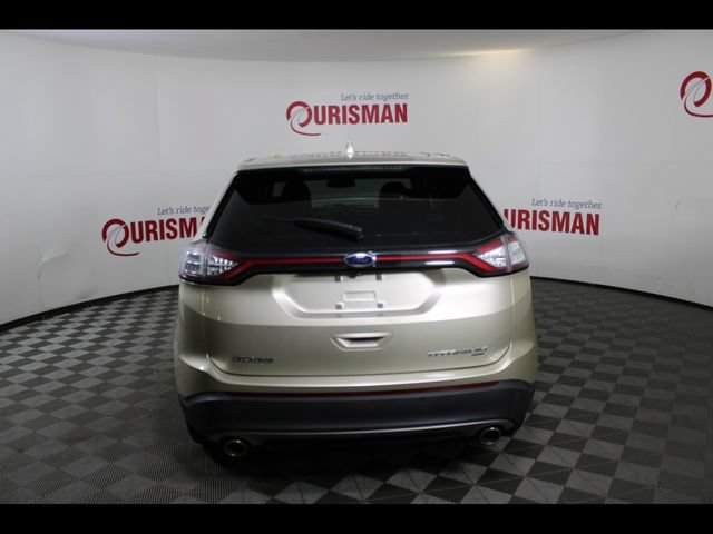 Used 2018 Ford Edge Titanium w/ Technology Package AWD/4WD image 5