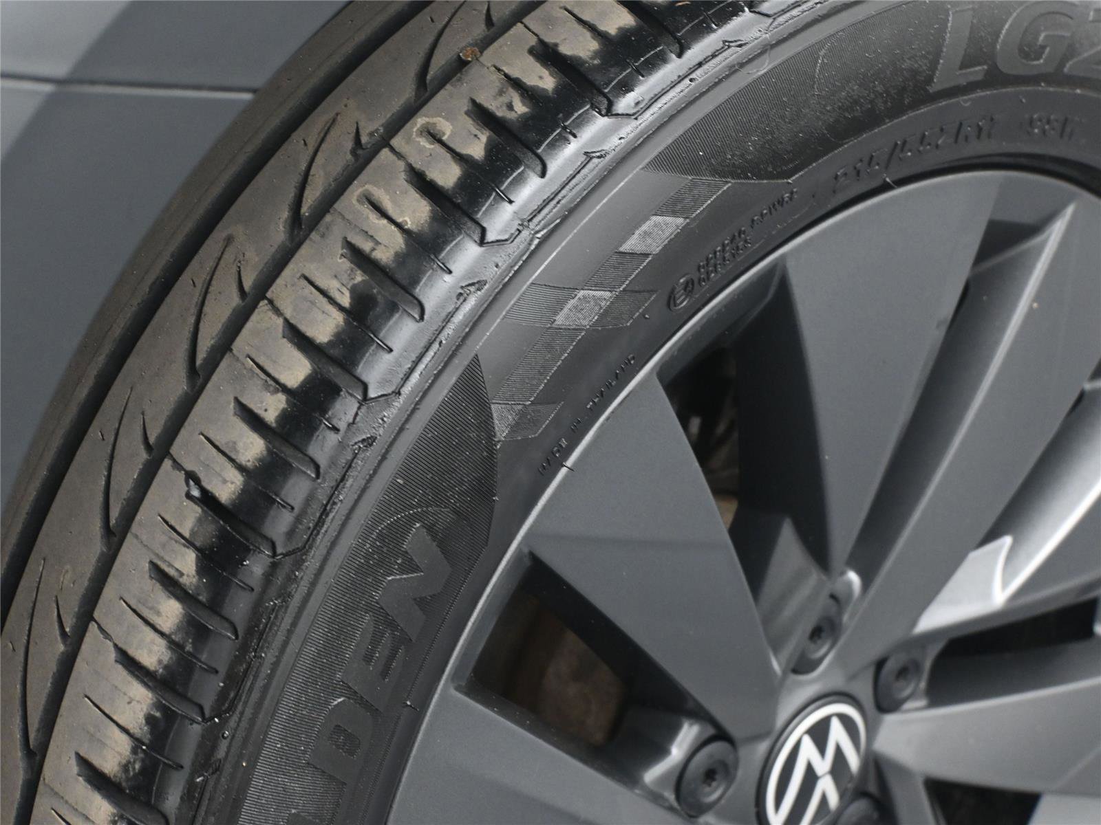 Used 2023 Volkswagen Taos S image 14