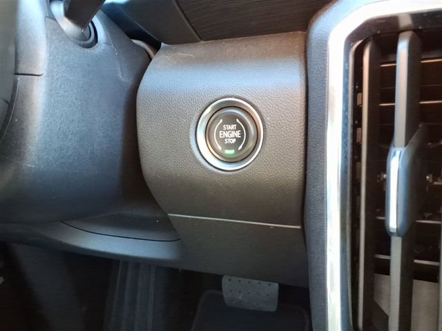 Certified 2025 GMC Acadia Elevation image 17