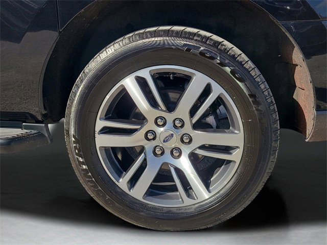 Used 2024 Ford Expedition Max Limited image 14