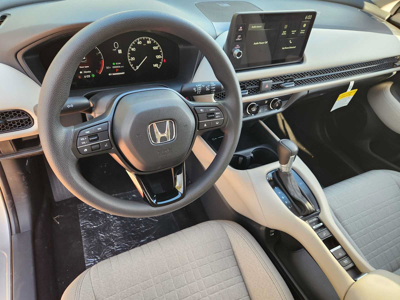 Certified 2026 Honda HR-V LX image 2
