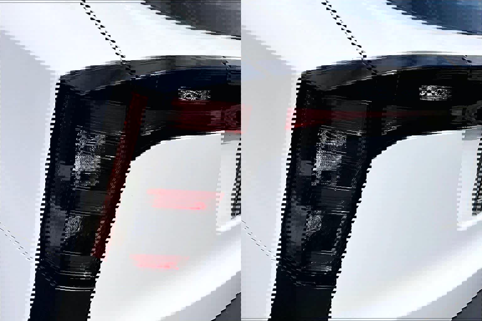 New 2026 Nissan Kicks S image 14