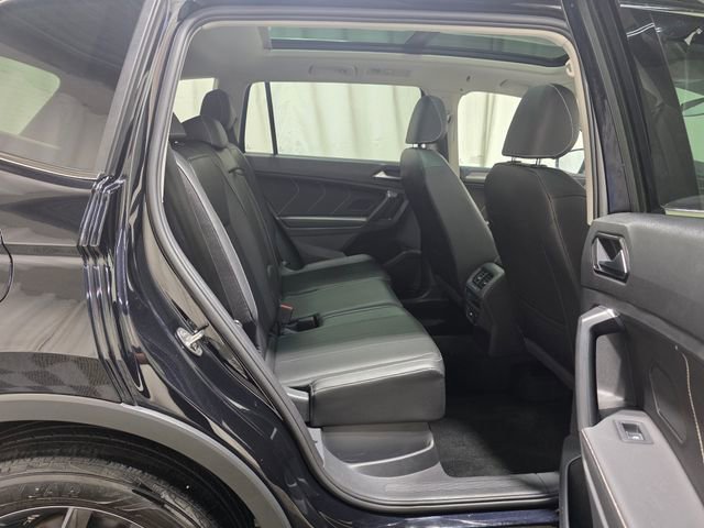Certified 2023 Volkswagen Tiguan SE w/ Panoramic Sunroof Package image 32