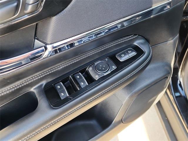 Used 2020 Lincoln Corsair Reserve w/ Equipment Group 202A image 11