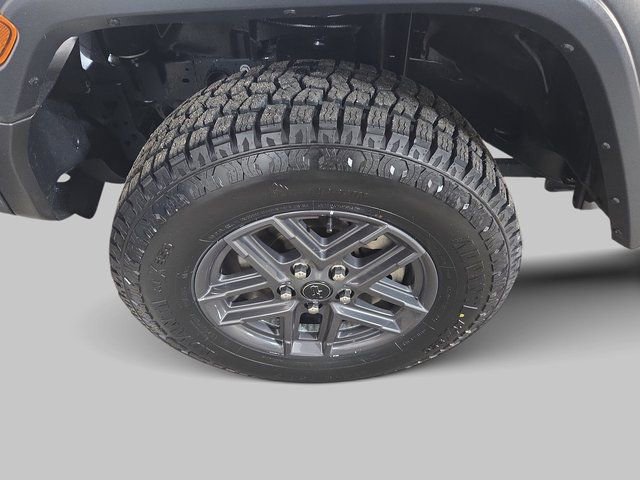 Used 2024 Jeep Wrangler Sport S image 31