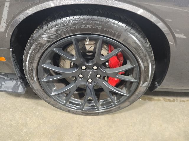 Used 2016 Dodge Challenger SRT Hellcat RWD image 10