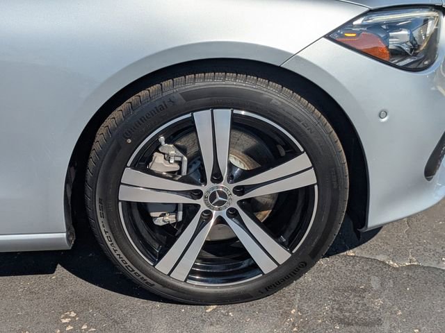 Used 2025 Mercedes-Benz C 300 Sedan image 12