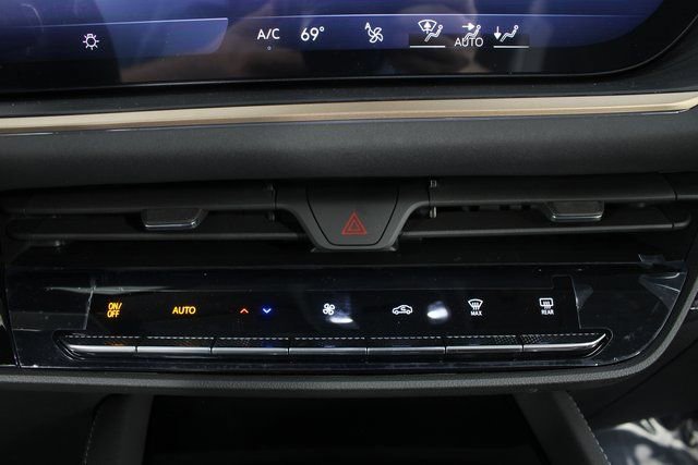 New 2026 Buick Envision Sport Touring image 7
