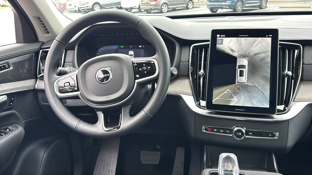 New 2026 Volvo XC90 B6 Ultra w/ Protection Package AWD/4WD image 7