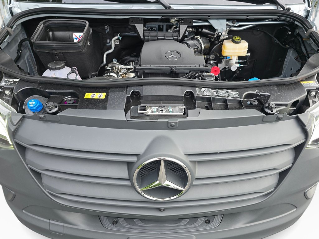 New 2026 Mercedes-Benz Sprinter 2500 image 13