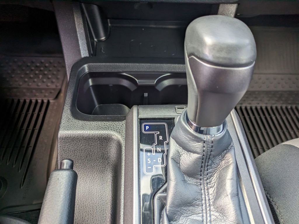 Used 2022 Toyota Tacoma TRD Off-Road image 19