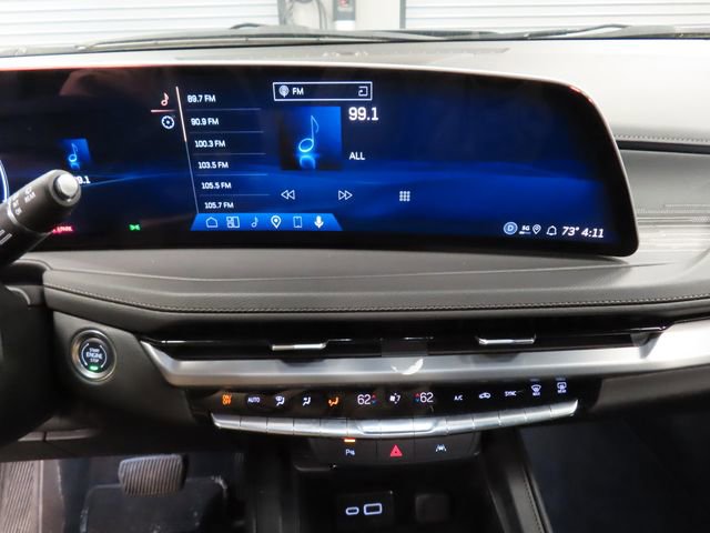 Certified 2025 Cadillac XT4 Premium Luxury image 25