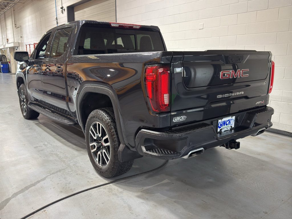 Used 2024 GMC Sierra 1500 AT4 w/ Technology Package AWD/4WD image 3