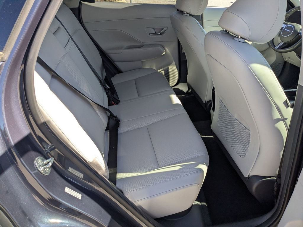 Used 2024 Hyundai Kona Limited image 36