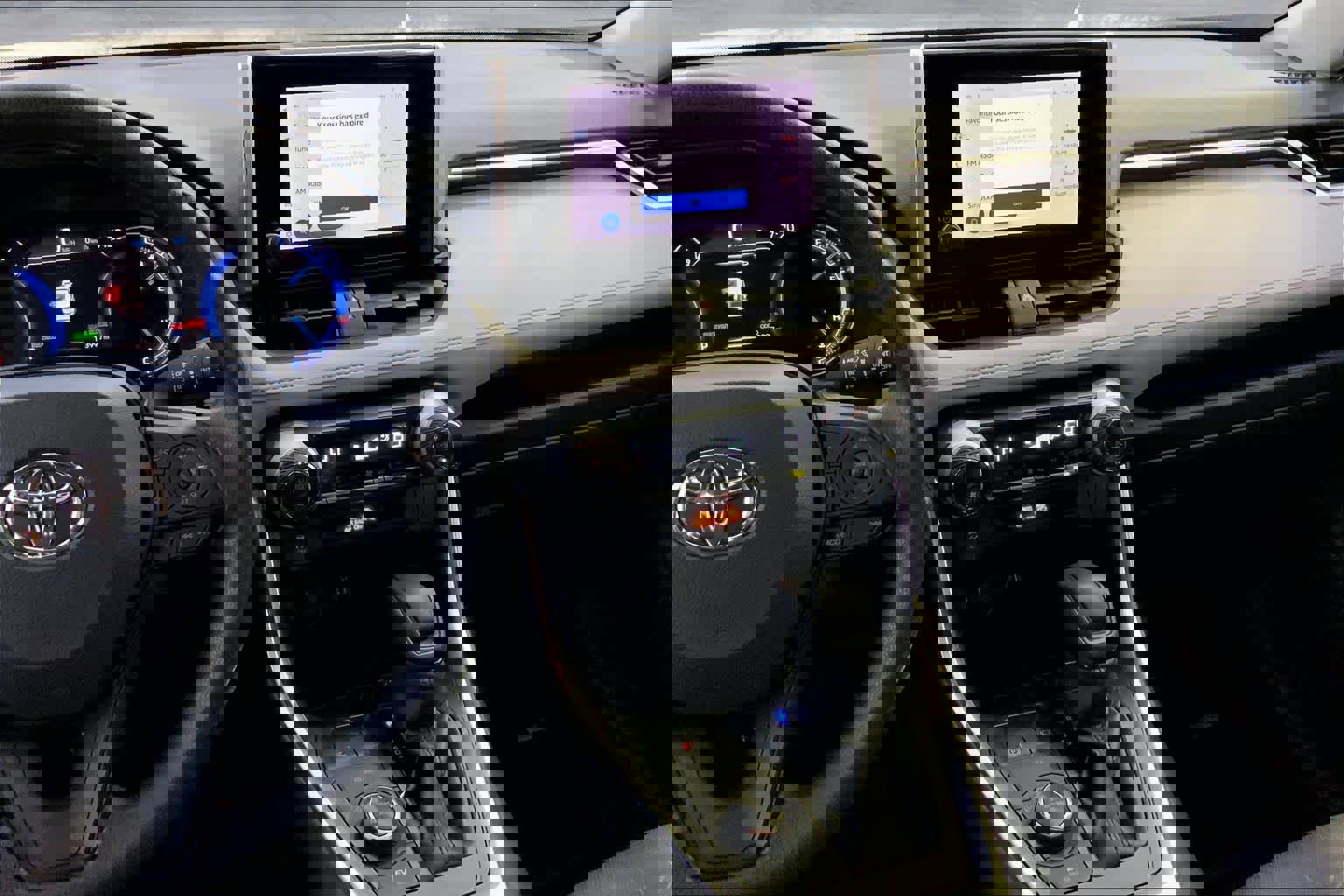 Used 2024 Toyota RAV4 XLE image 7