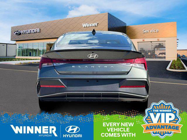 New 2025 Hyundai Elantra SEL image 7