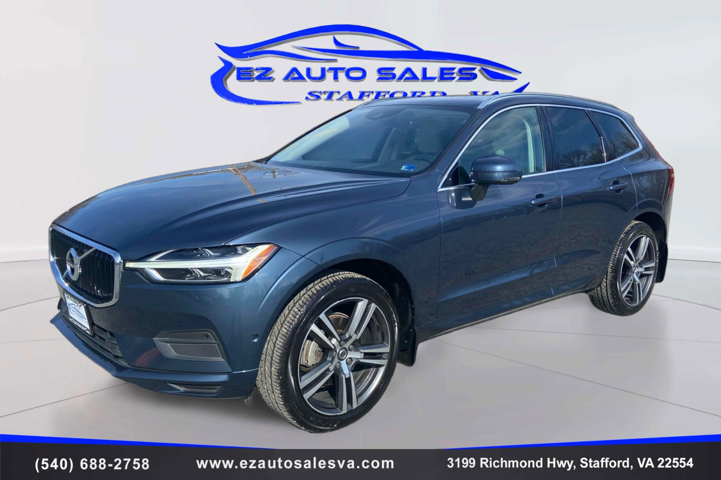 Used 2019 Volvo XC60 T5 Momentum w/ Multimedia Package