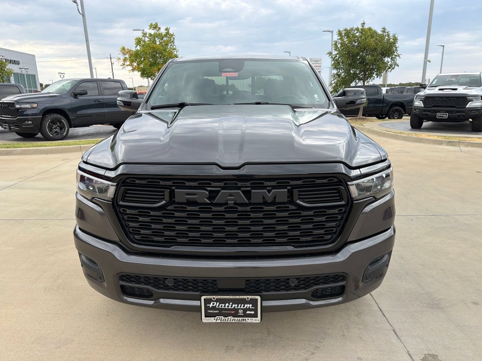 New 2027 RAM 1500 4x4 Crew Cab image 8