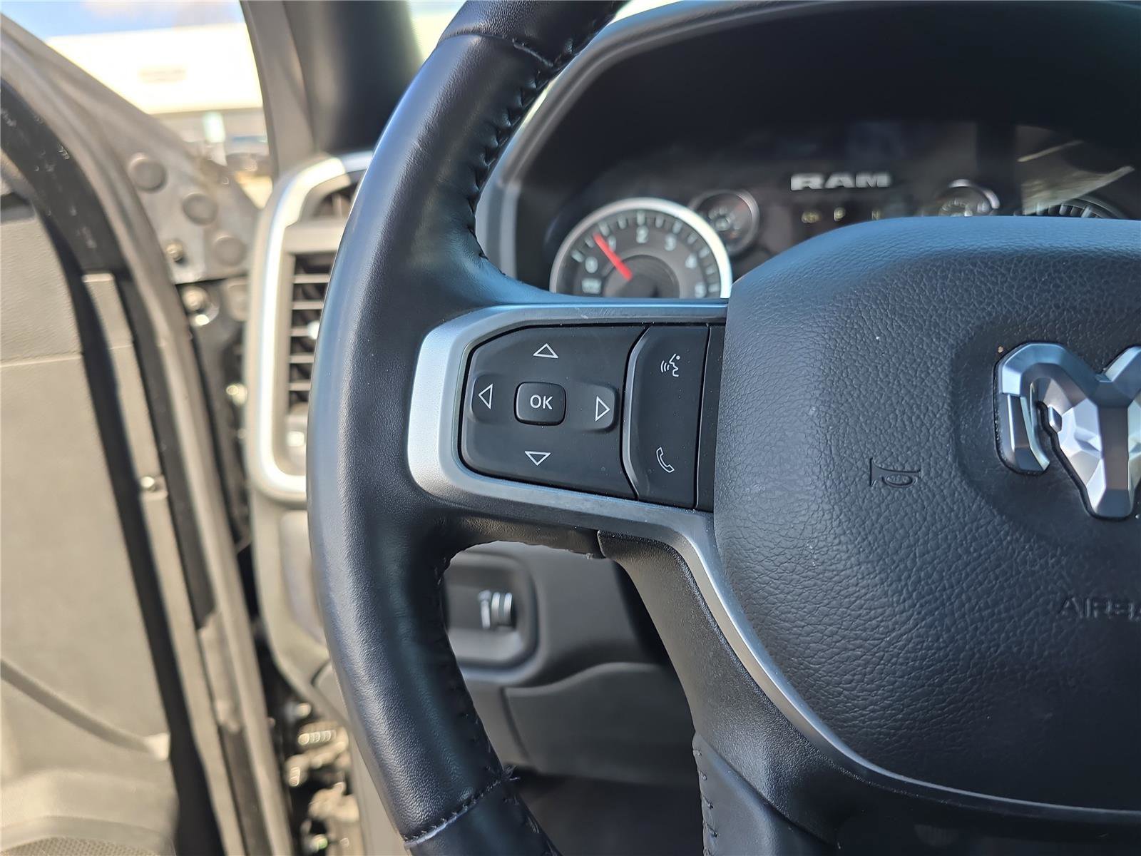 Used 2024 RAM 2500 Big Horn w/ Bed Utility Group image 34