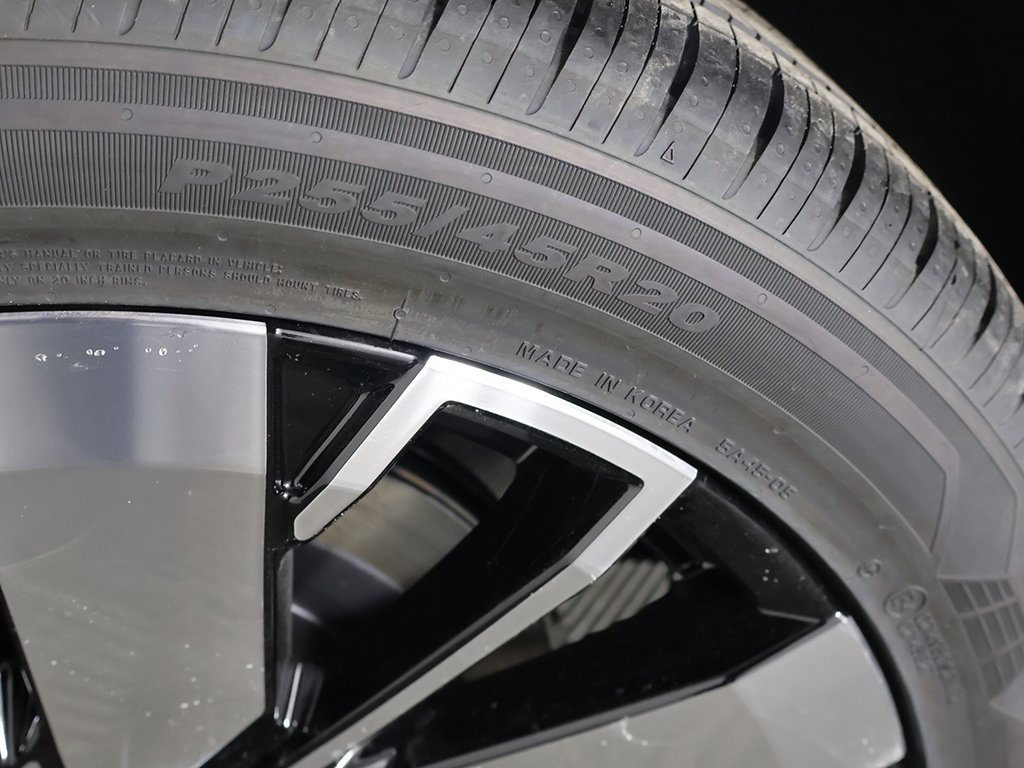 New 2026 Mitsubishi Outlander SE image 25