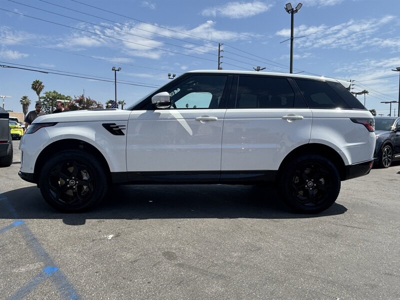 Used 2018 Land Rover Range Rover Sport HSE AWD/4WD image 14