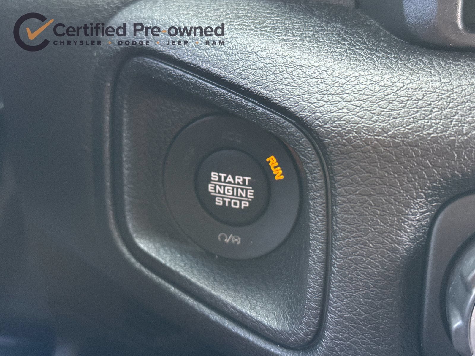 Certified 2024 Jeep Wrangler Unlimited AWD/4WD image 22