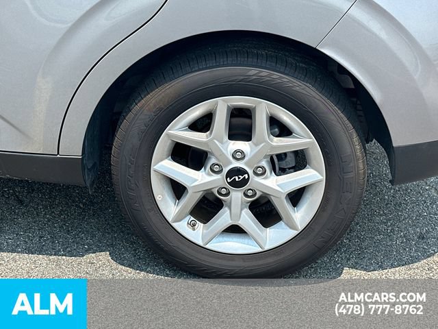 Used 2025 Kia Soul LX w/ LX Technology Package FWD image 22