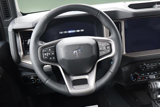 New 2026 Ford Bronco Outer Banks image 14