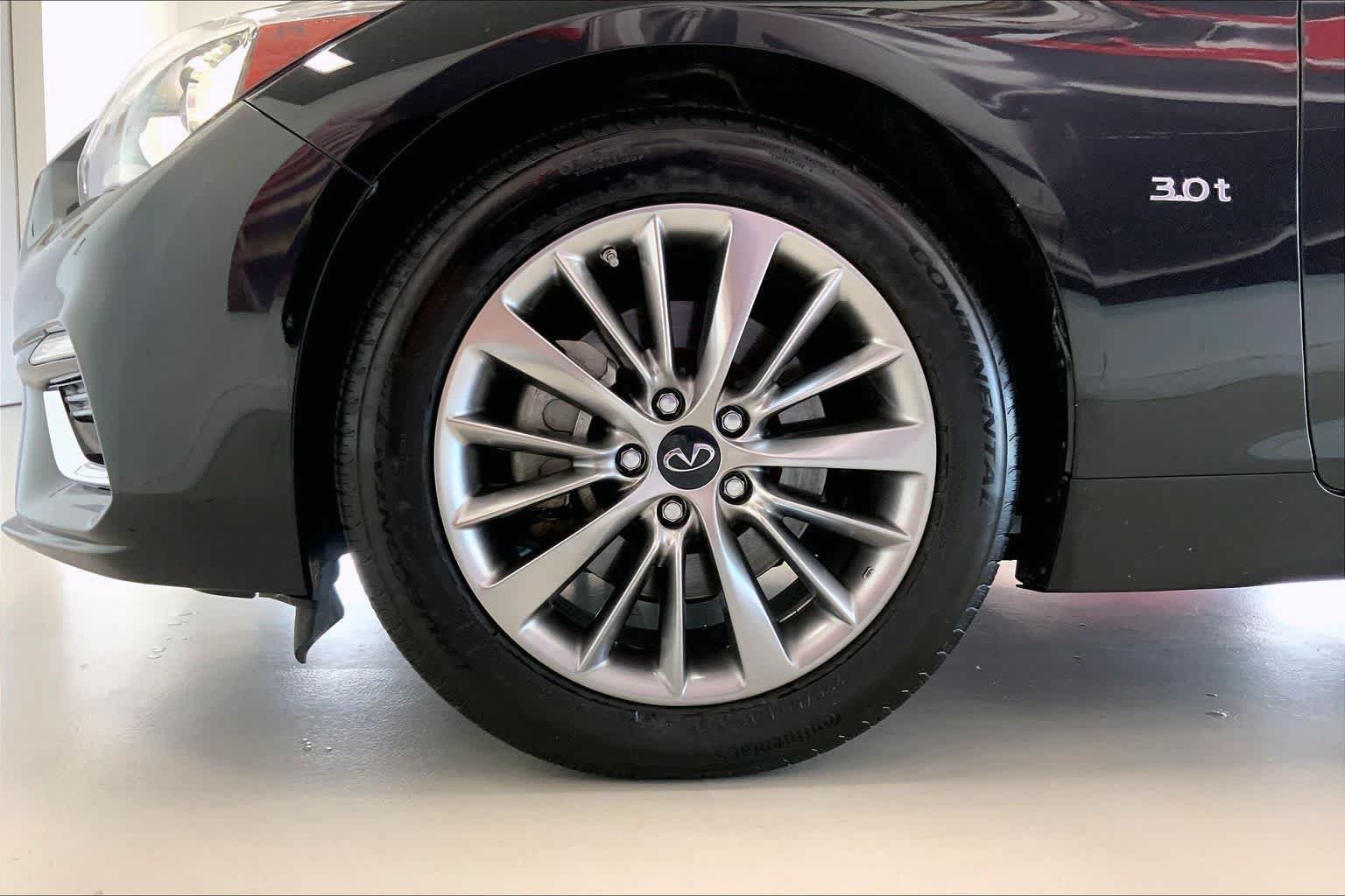 Used 2020 INFINITI Q50 Luxe AWD/4WD image 7