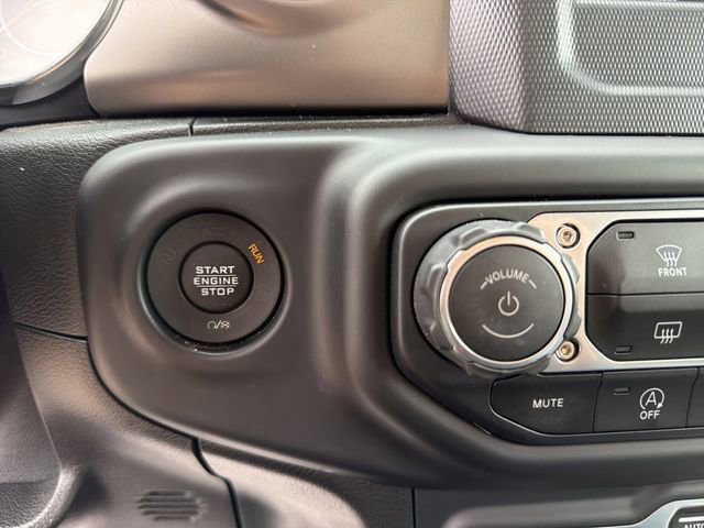 Used 2019 Jeep Wrangler Unlimited Sport S image 24