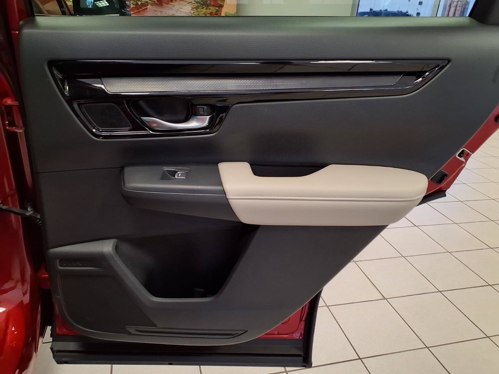 Used 2024 Honda CR-V EX-L image 13