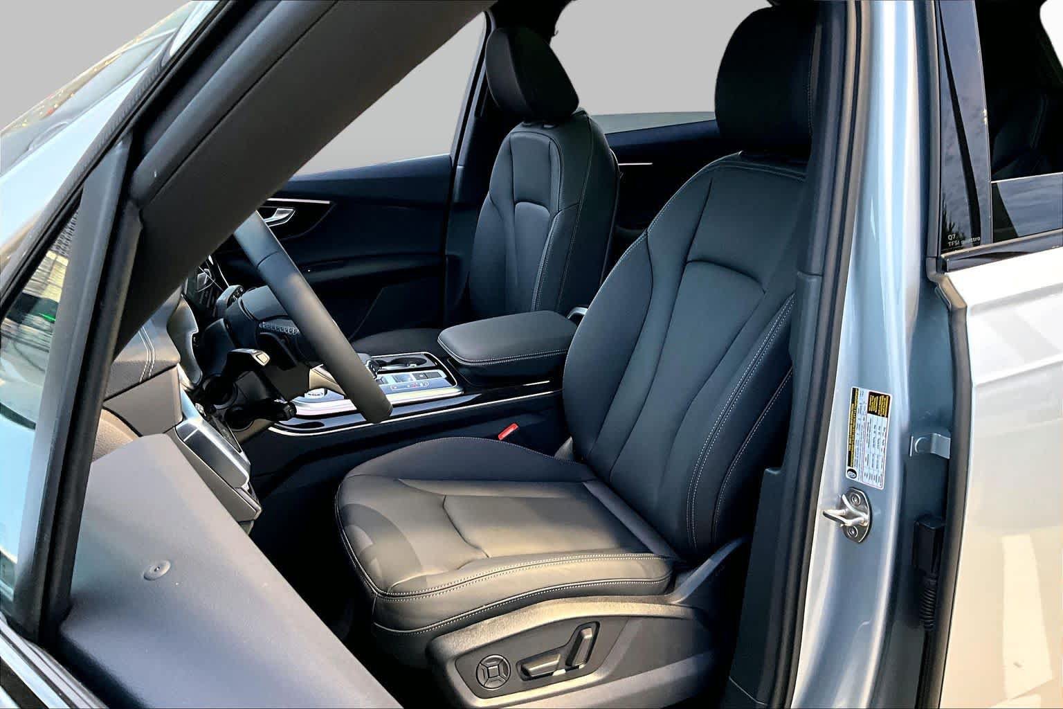 New 2026 Audi Q7 2.0T Premium AWD/4WD image 9