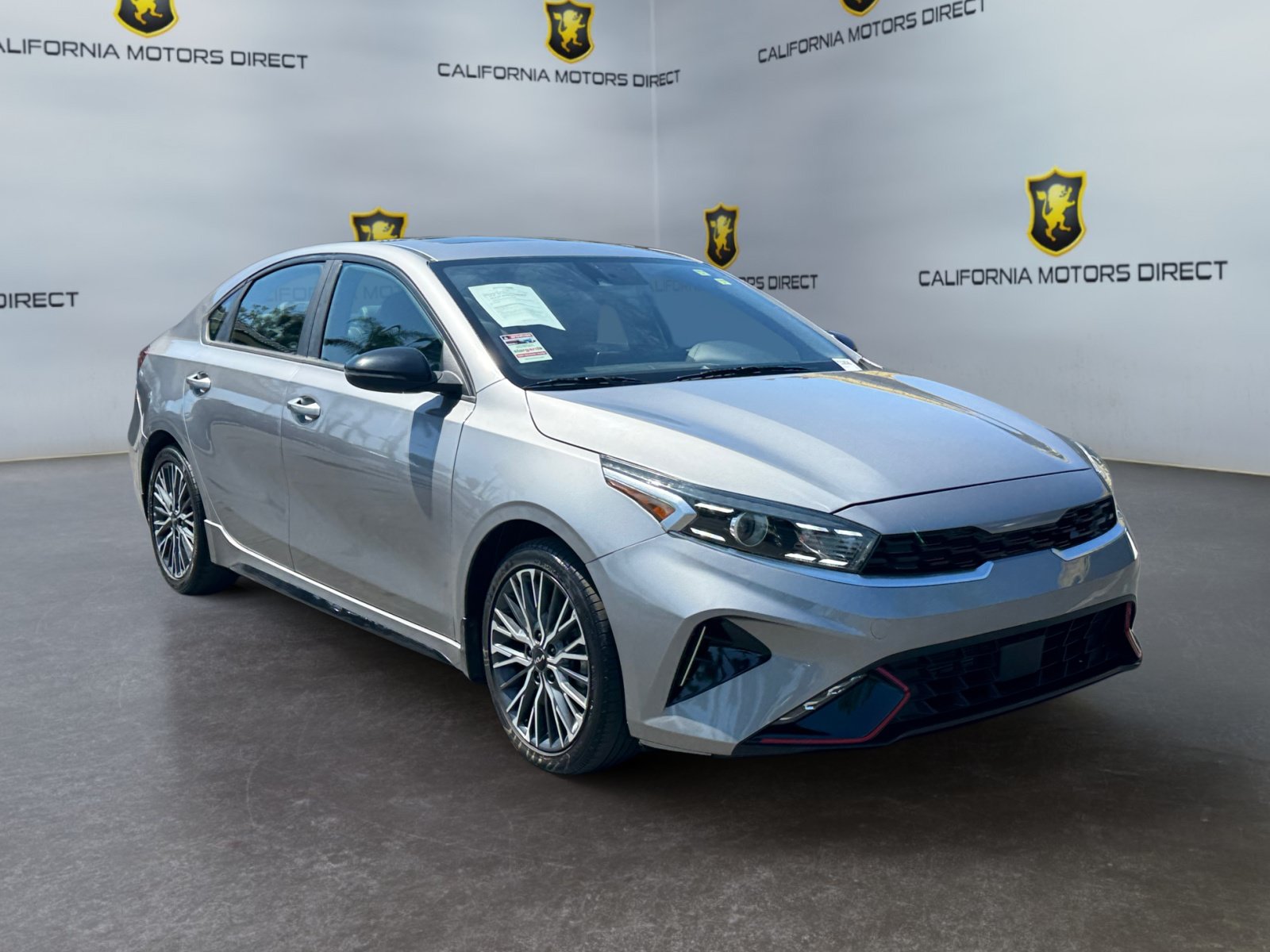 Used 2023 Kia Forte GT-Line w/ GT-Line Premium Package FWD image 7