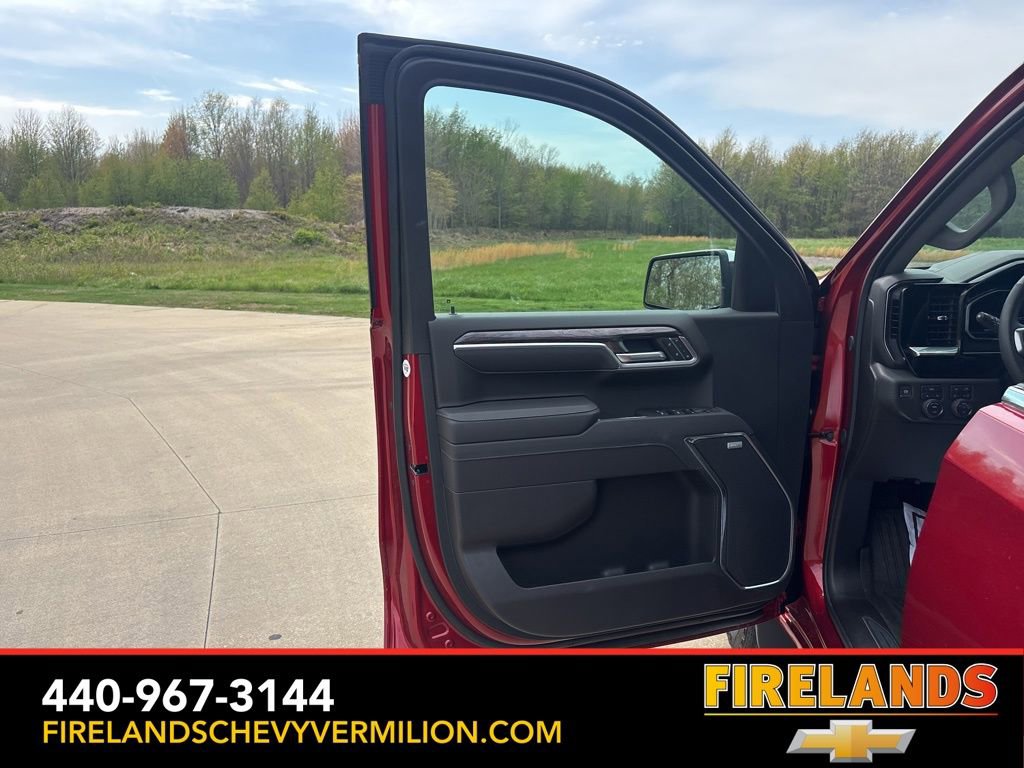 Used 2025 Chevrolet Silverado 1500 LTZ w/ LTZ Convenience Package II image 13