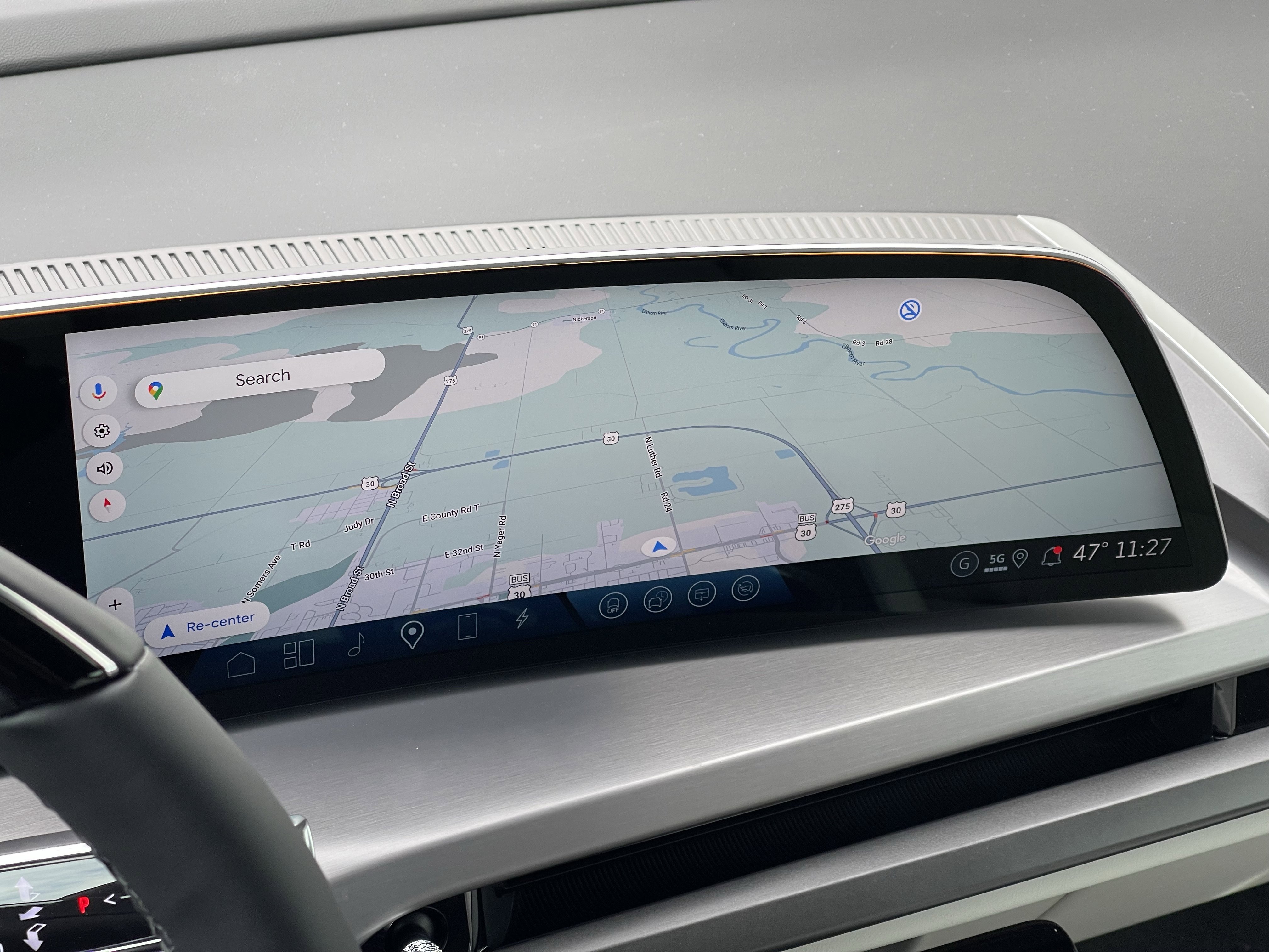 New 2026 Cadillac Vistiq Sport w/ LPO, Floor Liner Package image 5