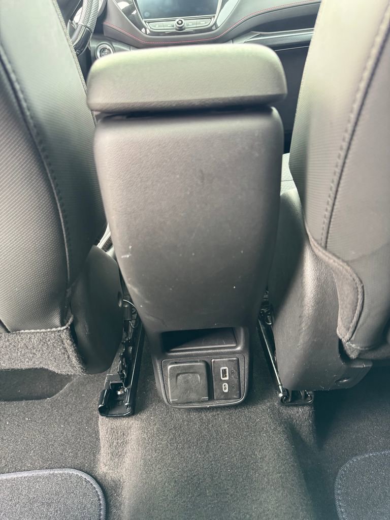 Used 2023 Chevrolet TrailBlazer RS w/ Sun and Liftgate Package image 35