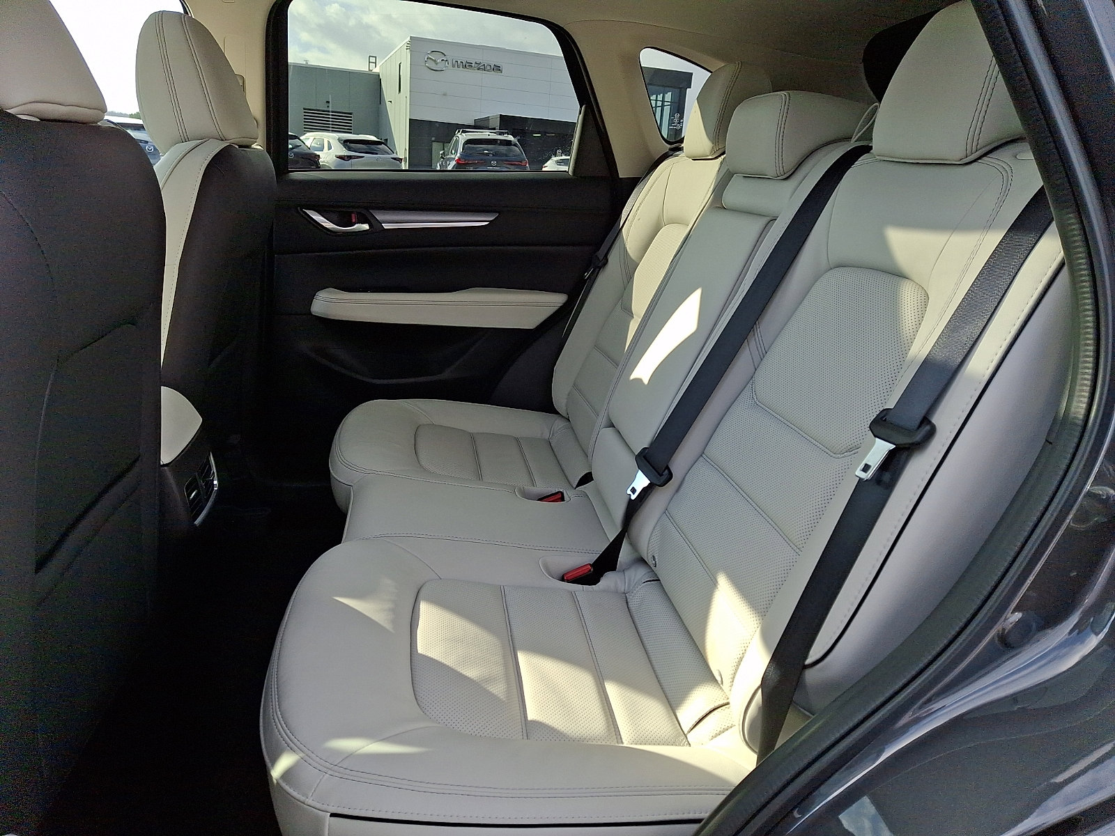 Certified 2025 MAZDA CX-5 AWD 2.5 S w/ Premium Plus Pkg image 10