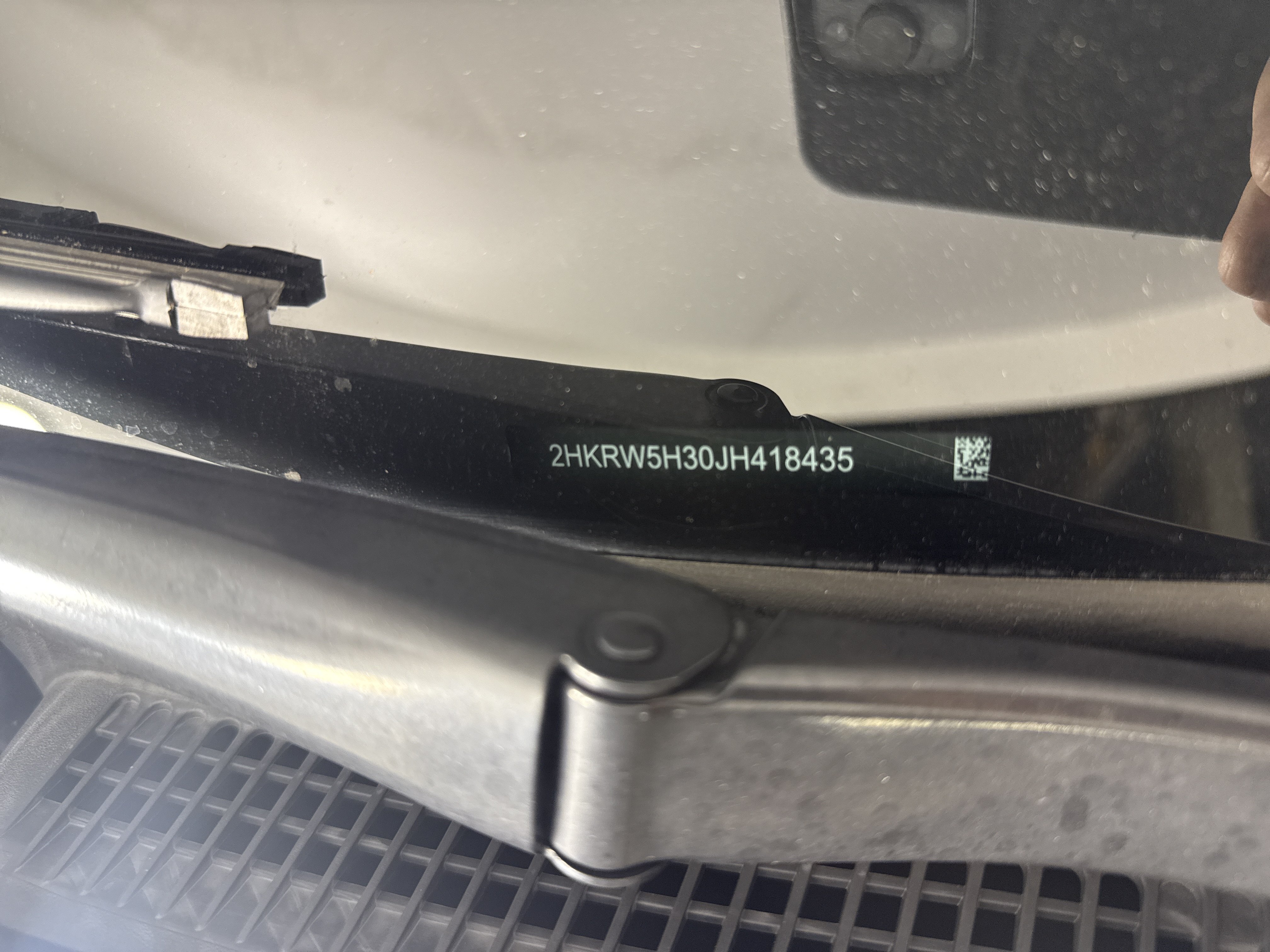 Used 2018 Honda CR-V LX image 10