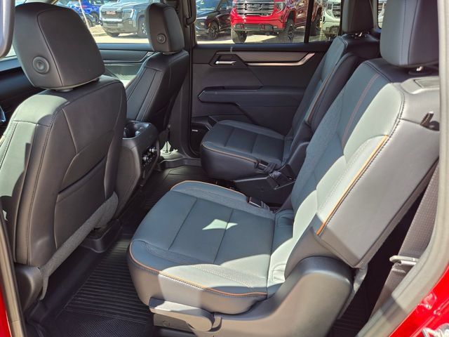 New 2026 GMC Acadia AT4 w/ Luxury Package AWD/4WD image 6