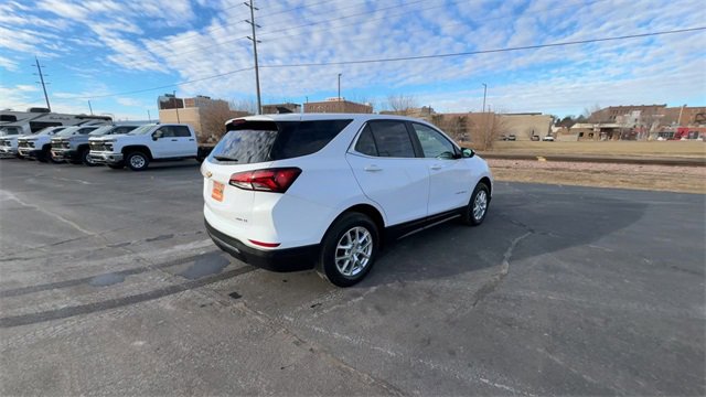 Used 2022 Chevrolet Equinox LT image 8